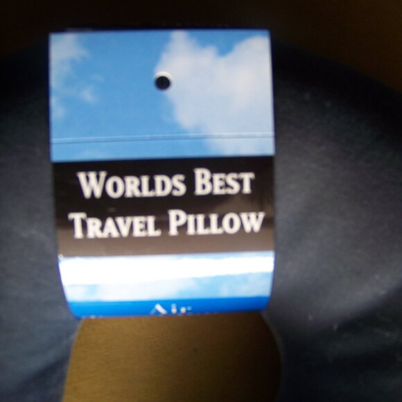 World Best Share Air Travel Pillow - Picture 2 of 2